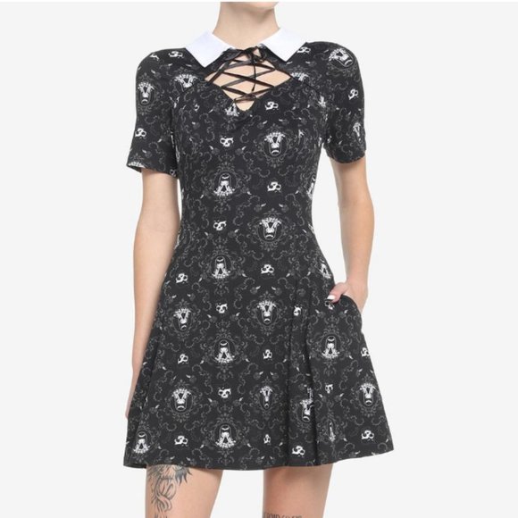 Emily The Strange Dresses & Skirts - Emily The Strange Plus Size Gothic Portrait Lace-Up Collar Dress 2X NWT